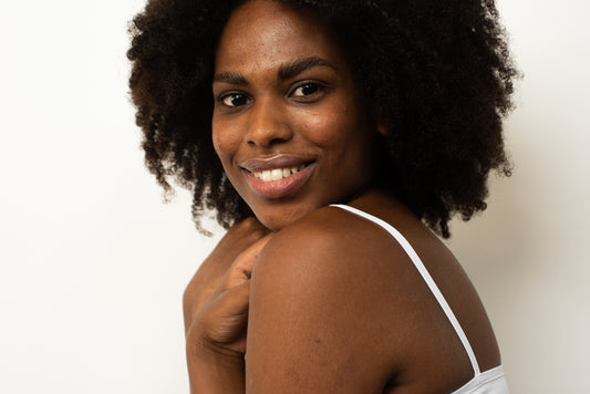 Pelle grassa, mista, unta con impuritá e imperfezioni come acne e brufoli, impure, shazy per pelli impure, crema viso idratante lenitiva, acne e brufoli cosa fare, rimedi per pelle impura, prodotti idratanti per pelle grassa